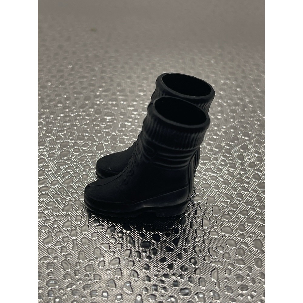 BARBIE SHOES HIKING BOOTS BLACK PLASTIC SOCKS FASHION STYLE CUTE DOLL SHOES 10 - Picture 4 of 6